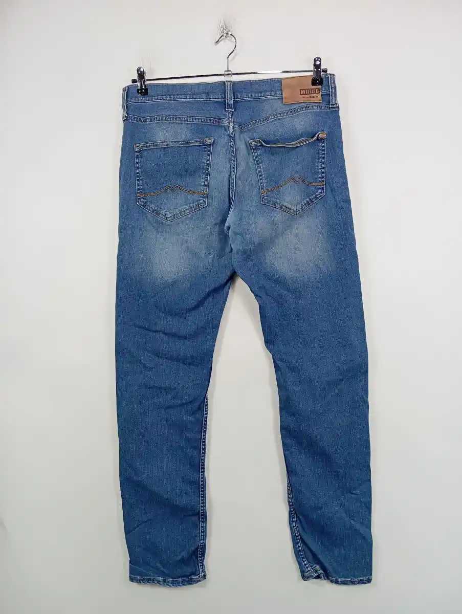 MUSTANG Jeans Tapered Fit Bild 2