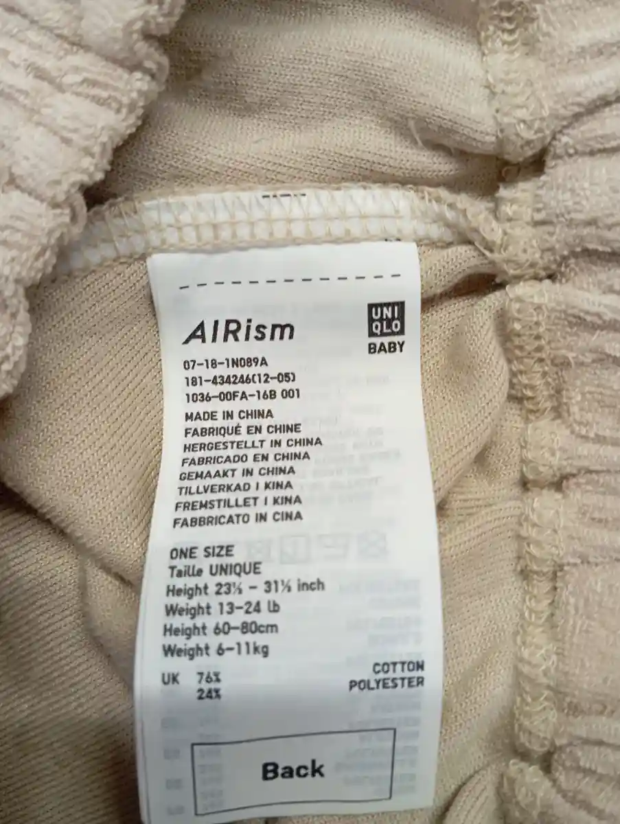 UNIQLO Stoffhose Bild 3