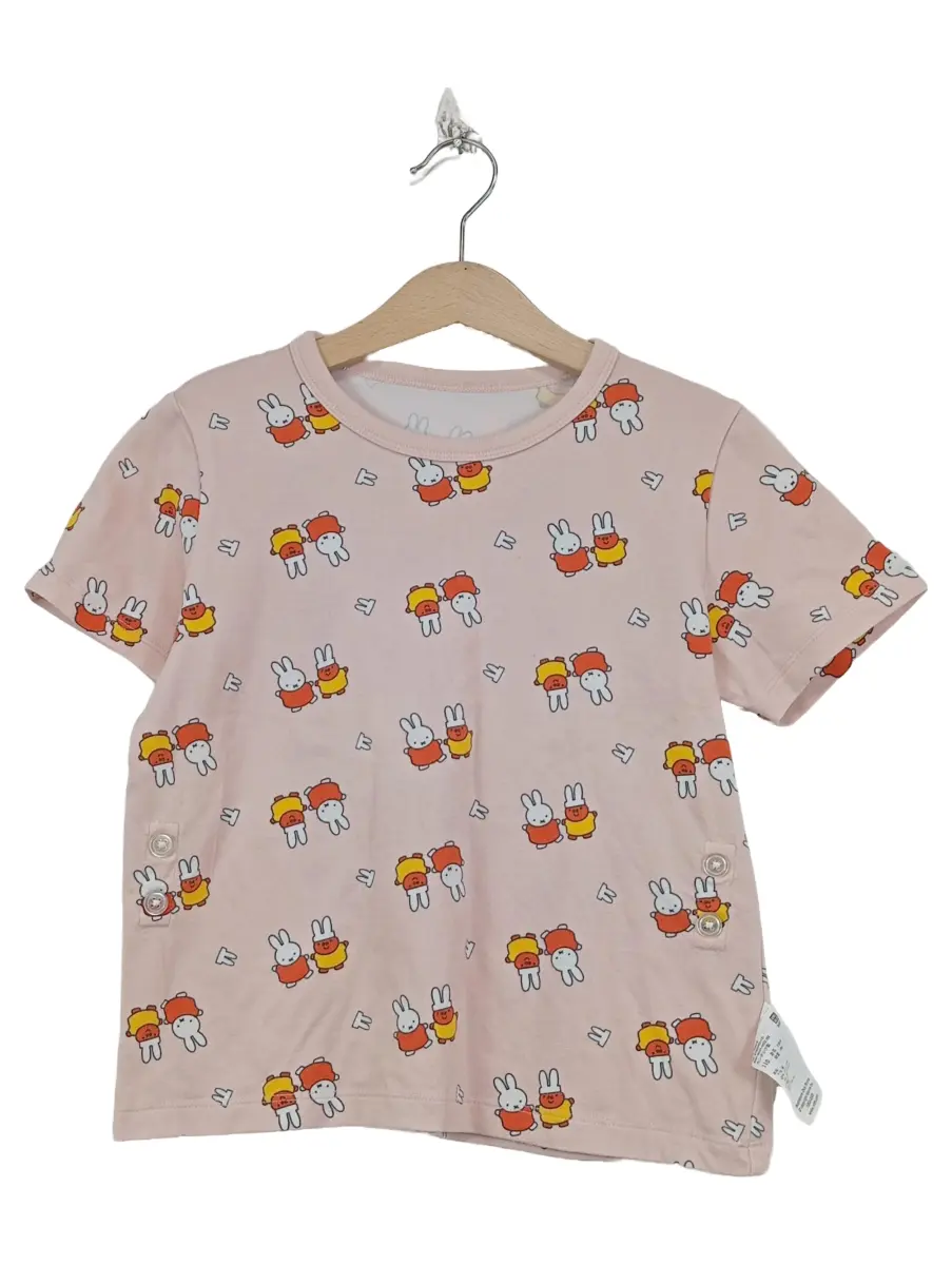 UNIQLO T-Shirt