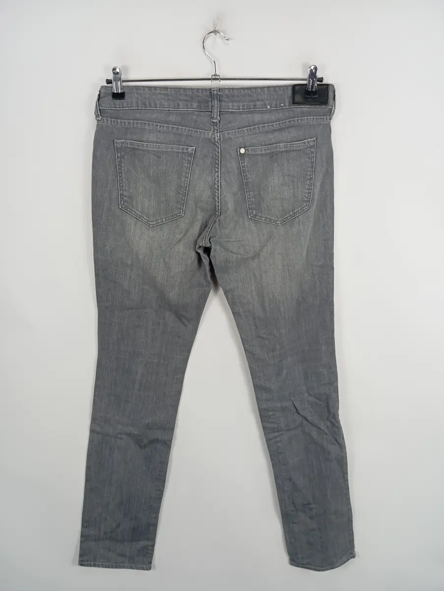 H&M Jeans Straight Leg Bild 2