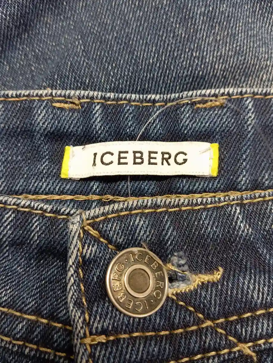 ICEBERG Jeans Shorts Bild 3