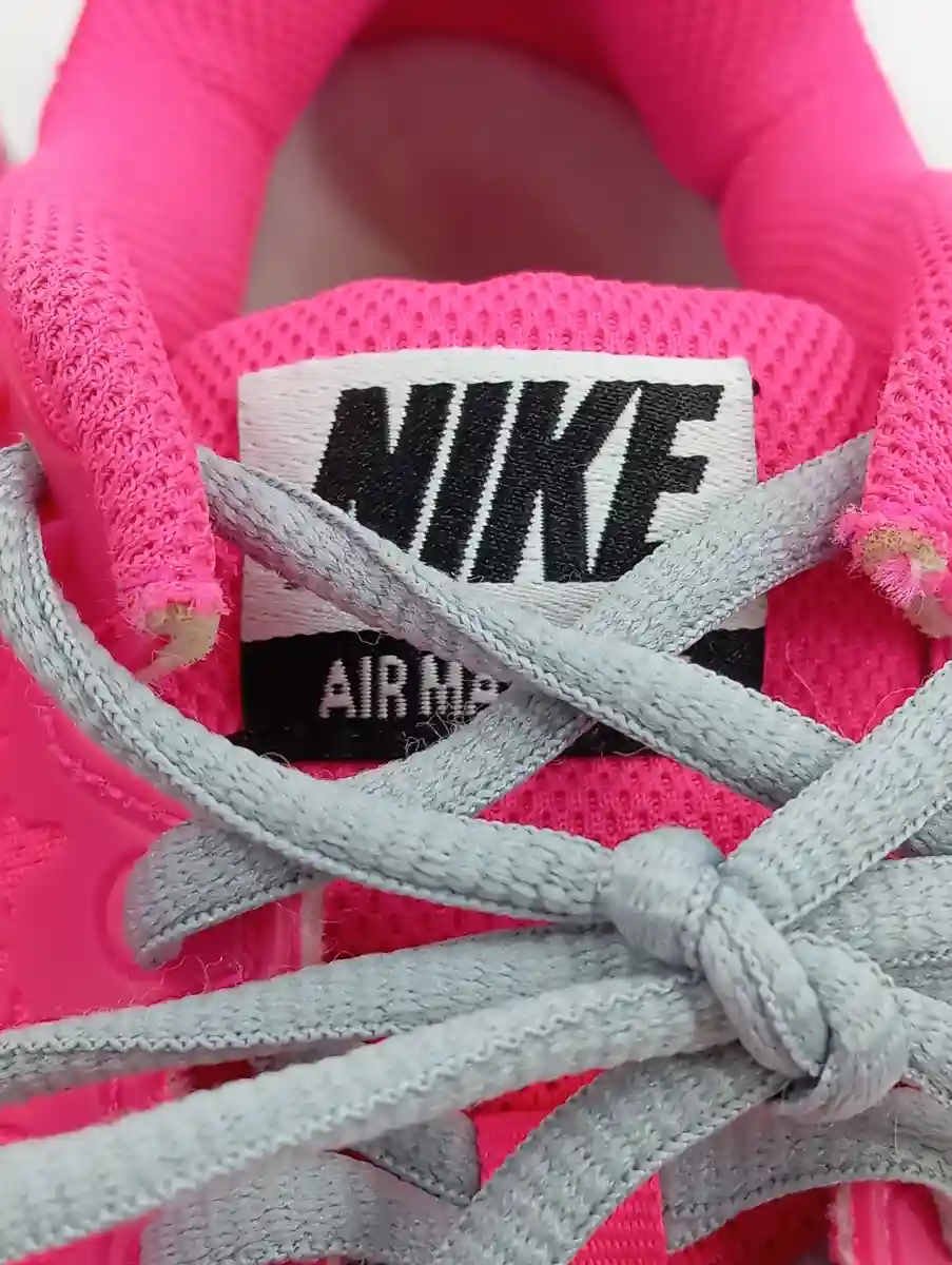 NIKE Sportschuhe Bild 3