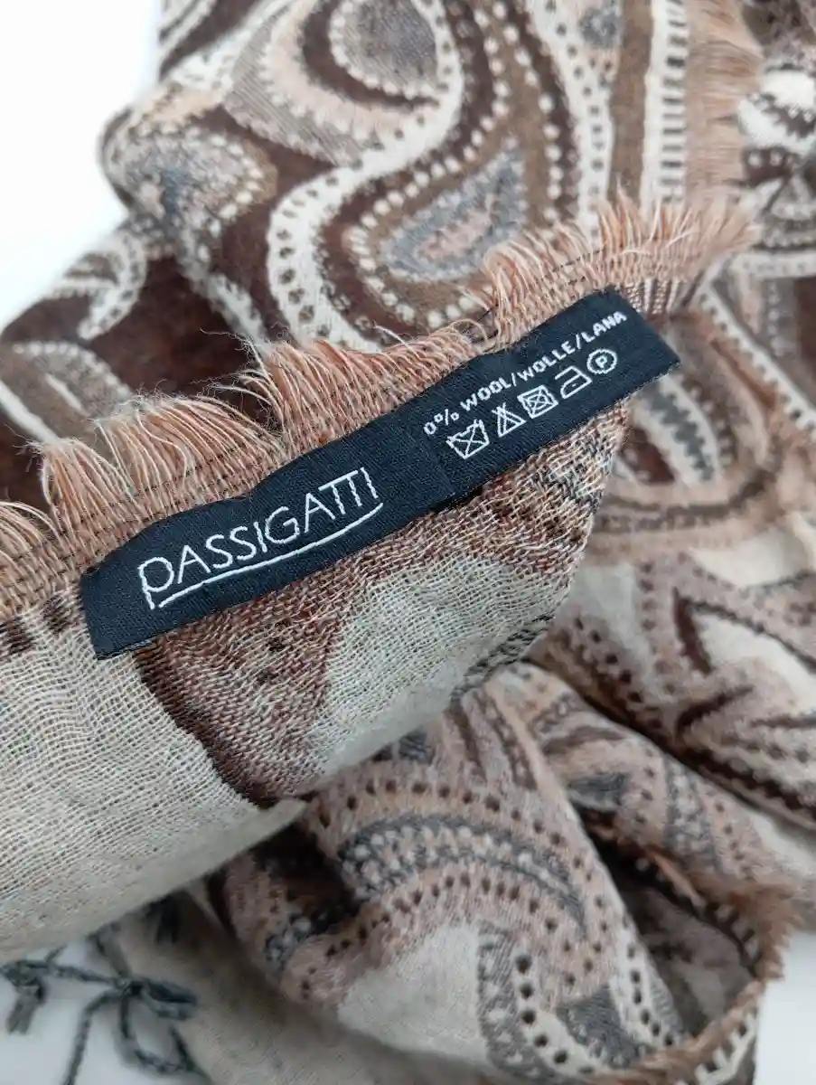 PASSIGATTI Schal Bild 2