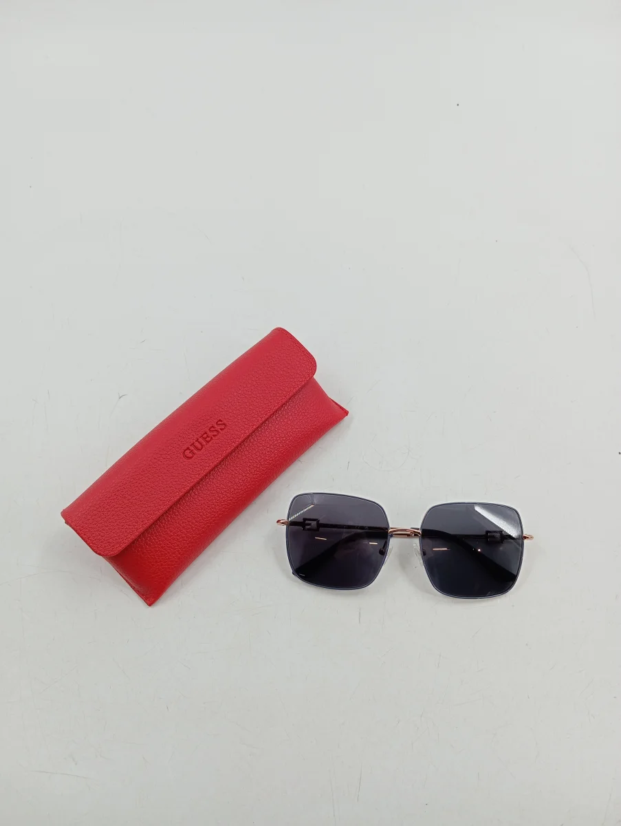 GUESS Sonnenbrille Bild 2