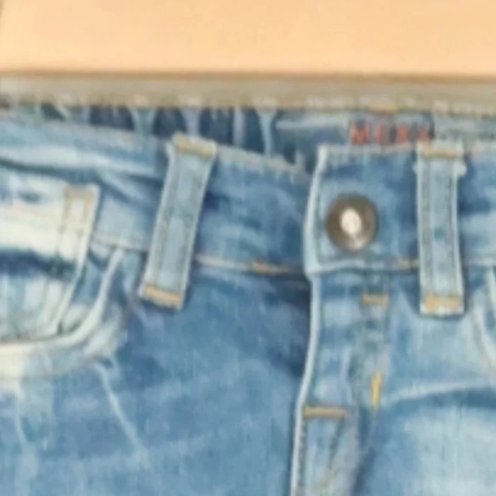 MEXX Destroyed Jeans Bild 3
