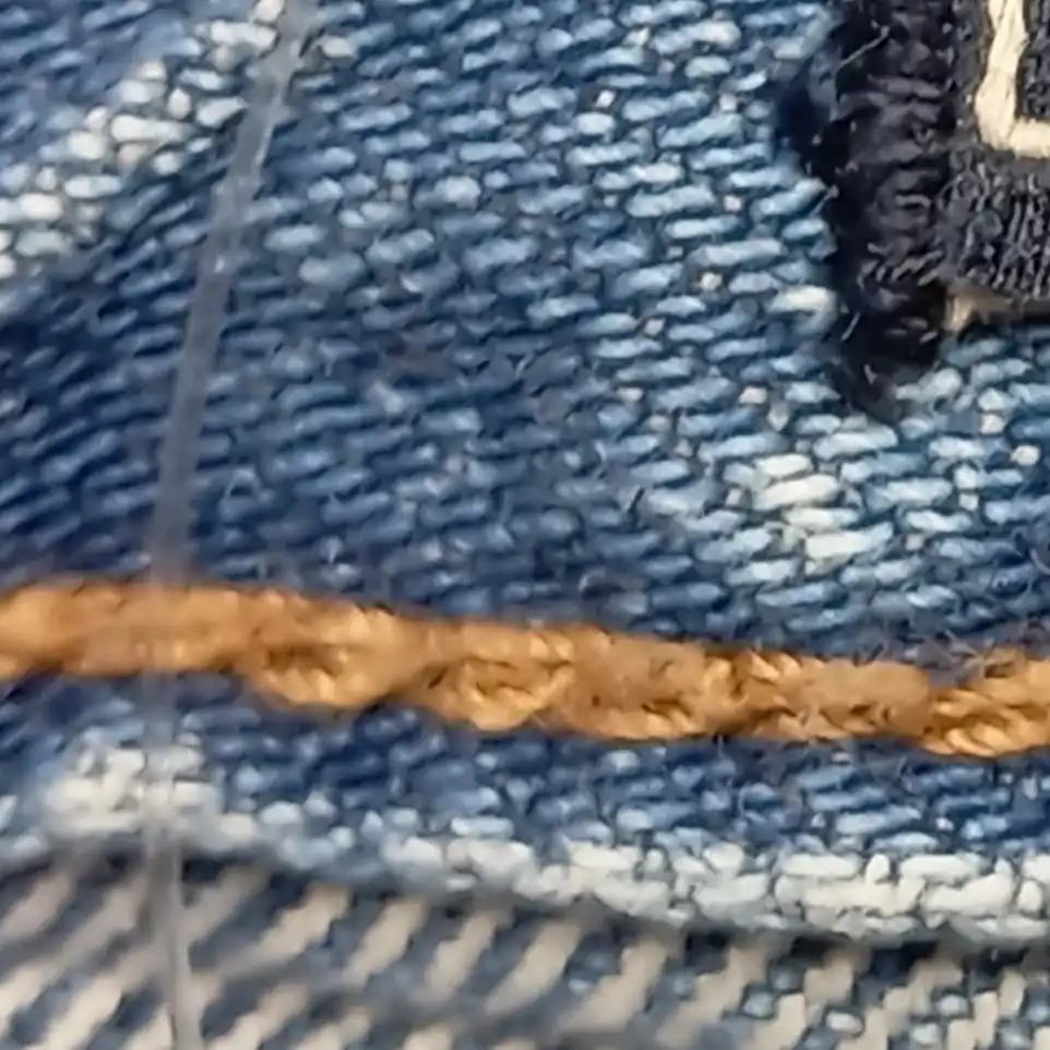 ABERCROMBIE & FITCH Destroyed Jeans Bild 7