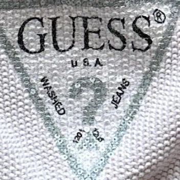 GUESS Pullover Bild 4