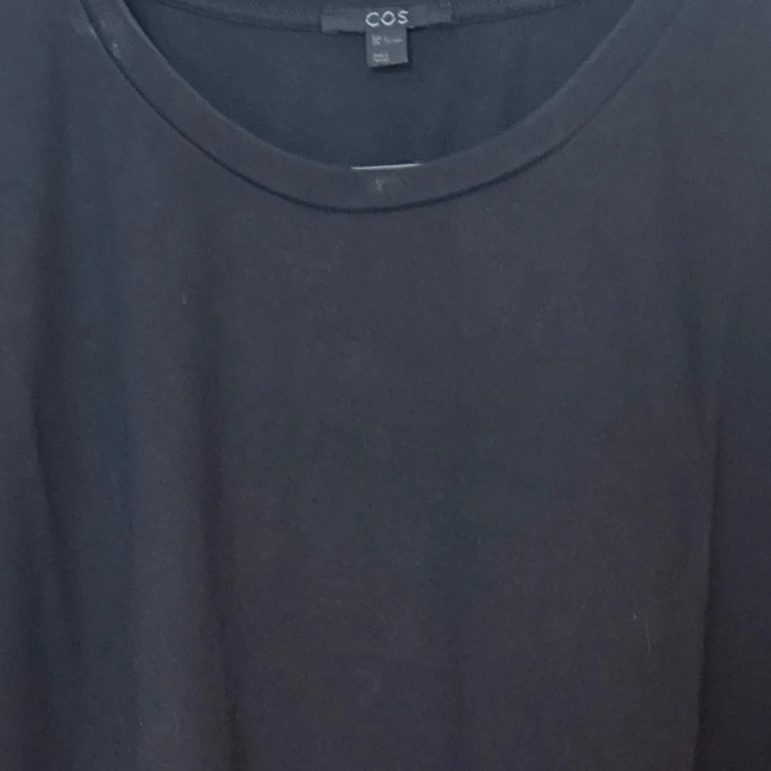 COS T-Shirt Bild 3