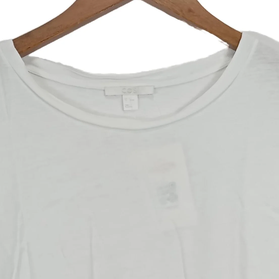 COS T-Shirt Bild 2