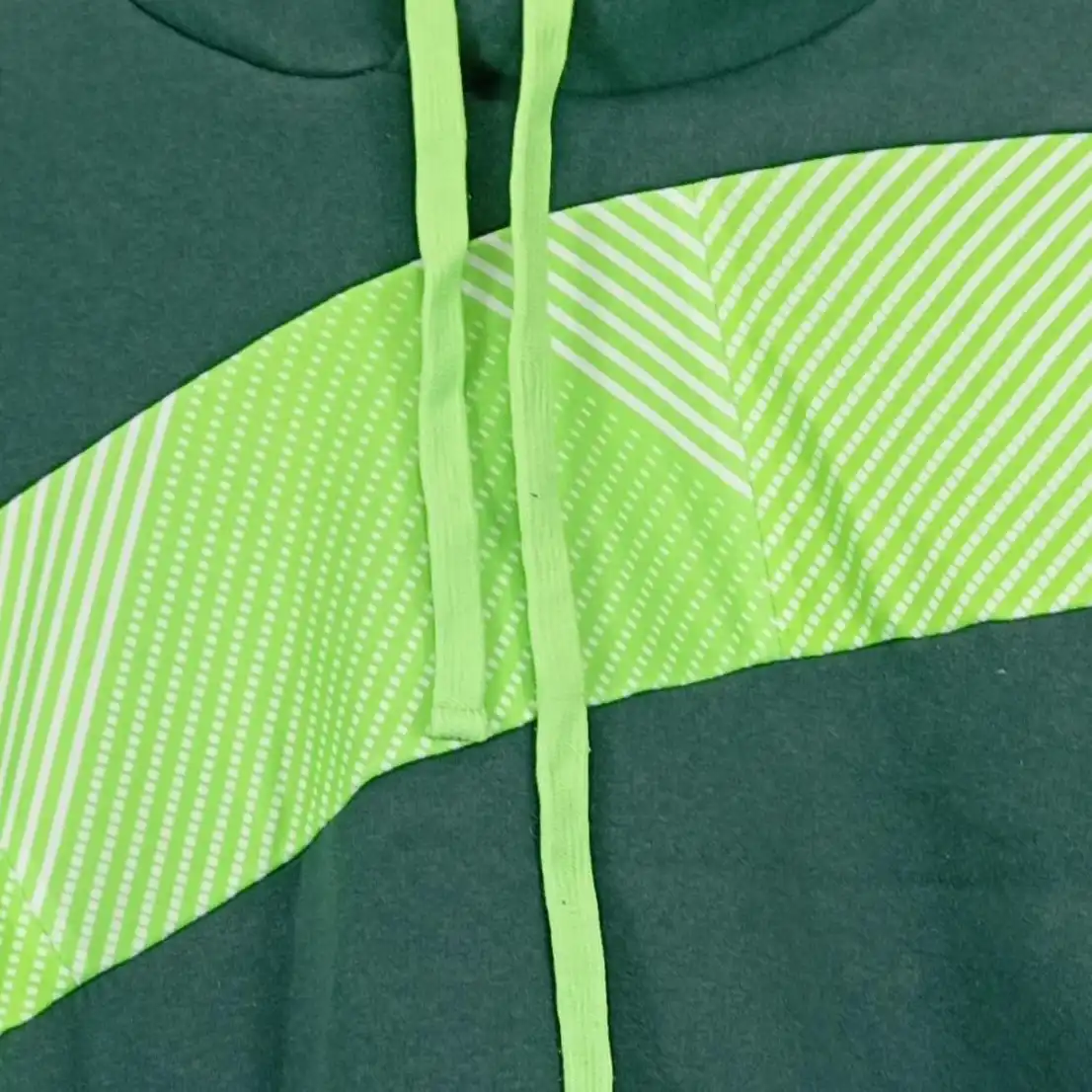VFL WOLFSBURG Kapuzenpullover Bild 6