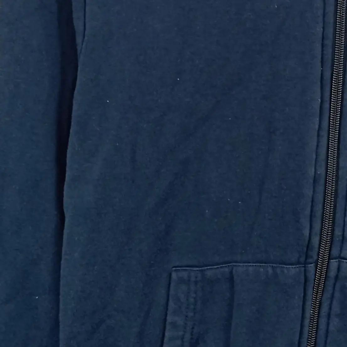 FAMY Kapuzenpullover Bild 4