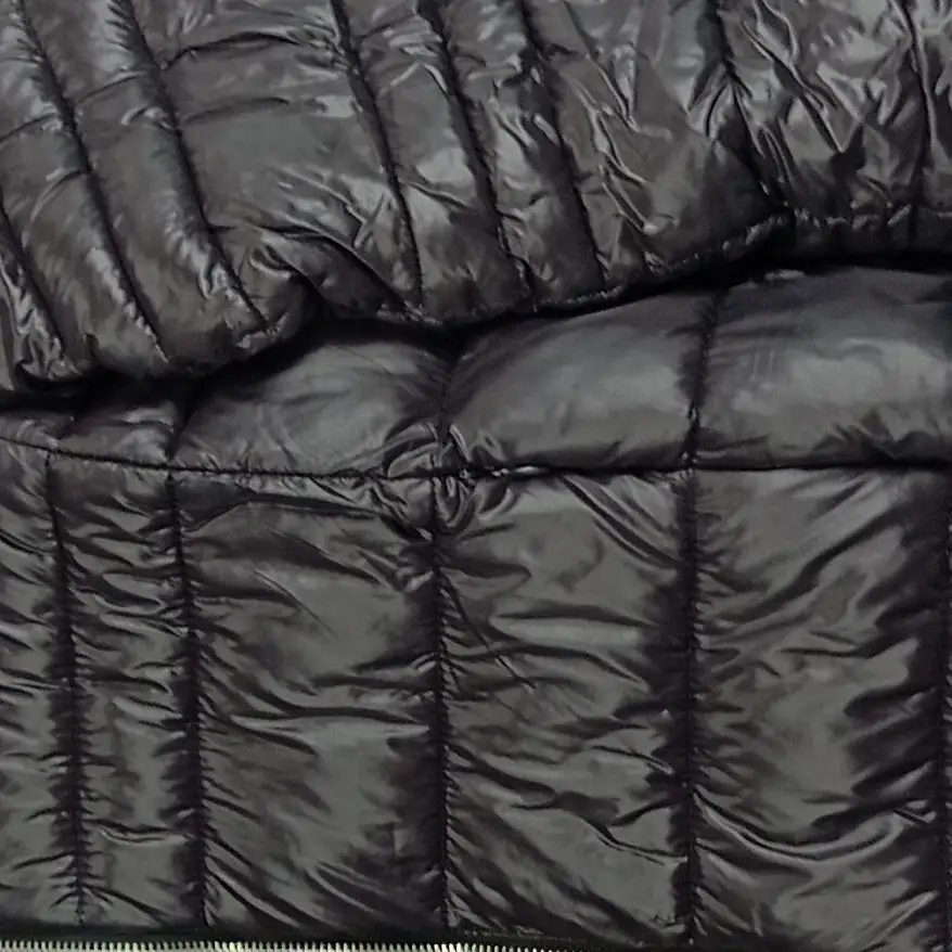 GUESS Steppjacke Bild 2