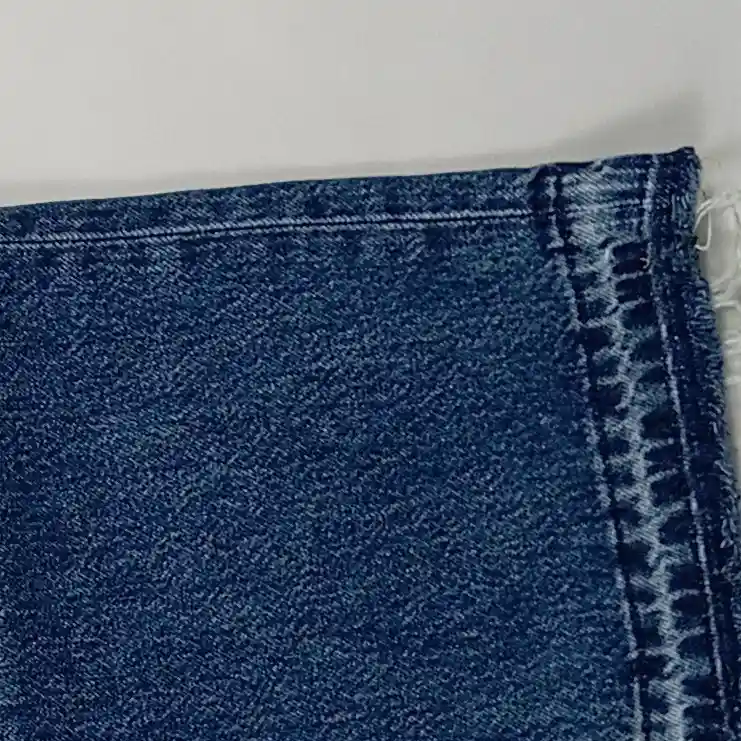 H&M Destroyed Jeans Bild 2