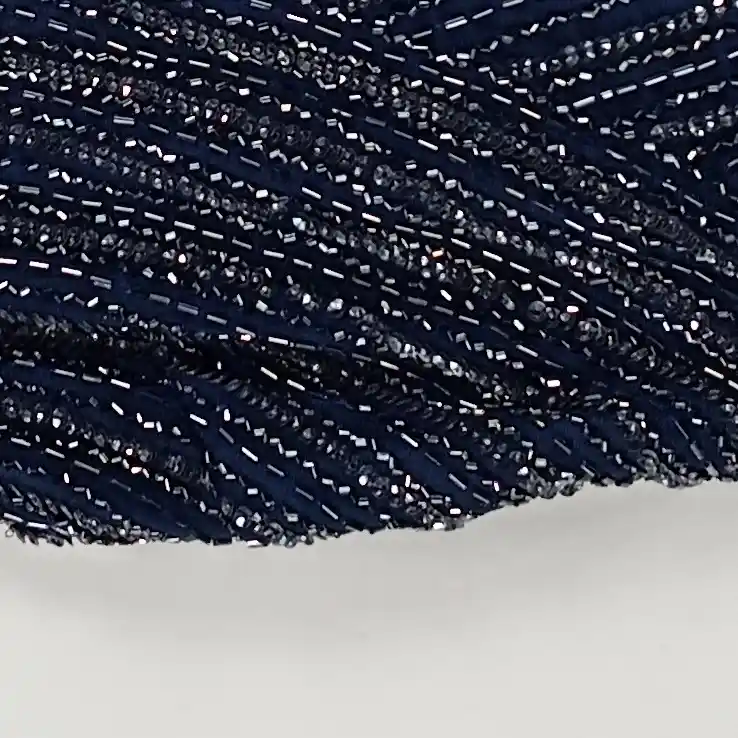 LACE & BEADS Body Bild 2