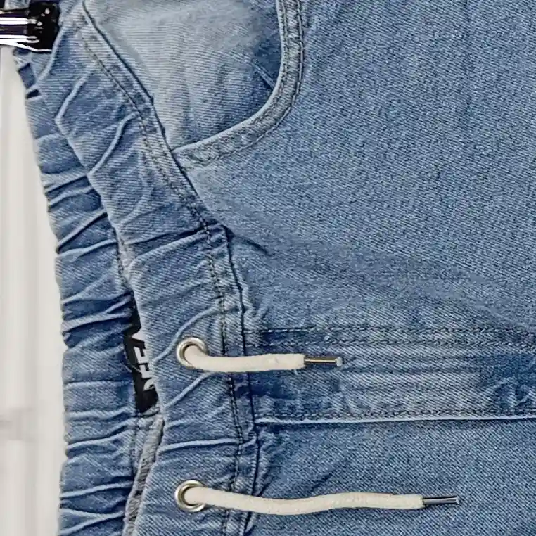 DEF Destroyed Jeans Bild 5
