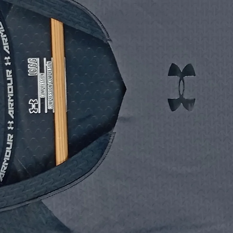 UNDER ARMOUR Sport Shirt Bild 3