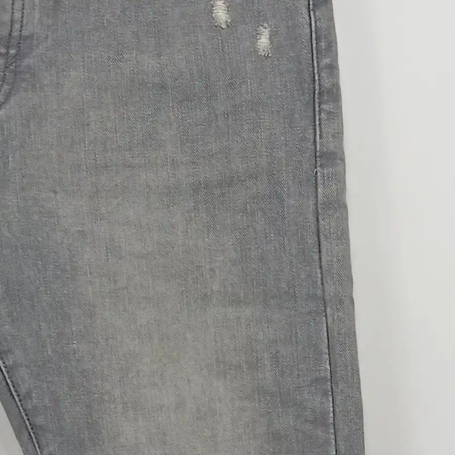 H&M Jeans Straight Leg Bild 3