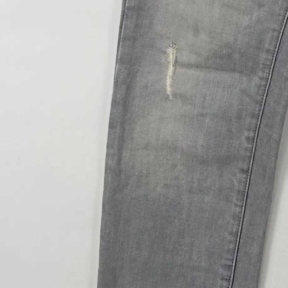 H&M Jeans Straight Leg Bild 4