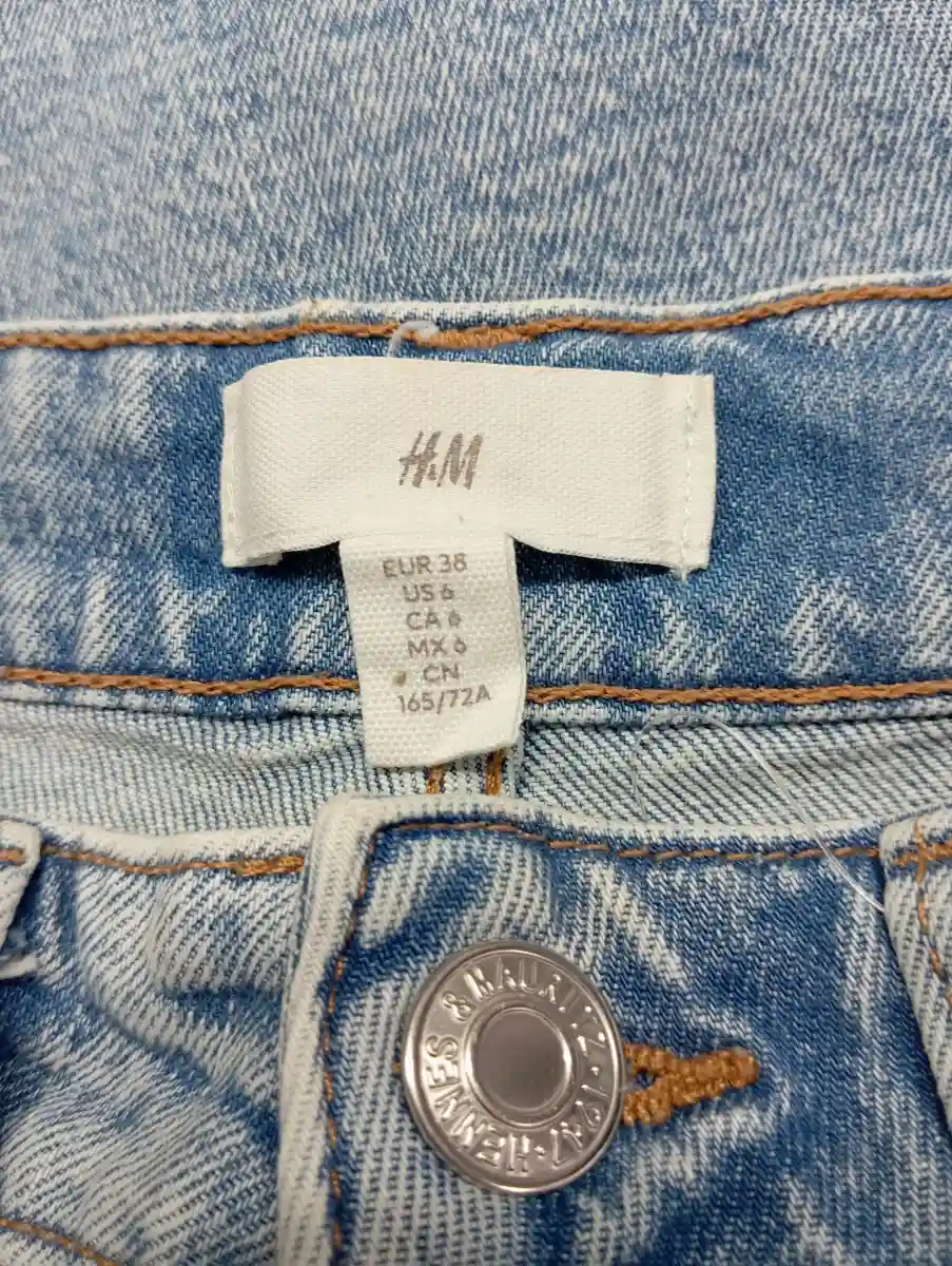 H&M Jeans Straight Leg Bild 2