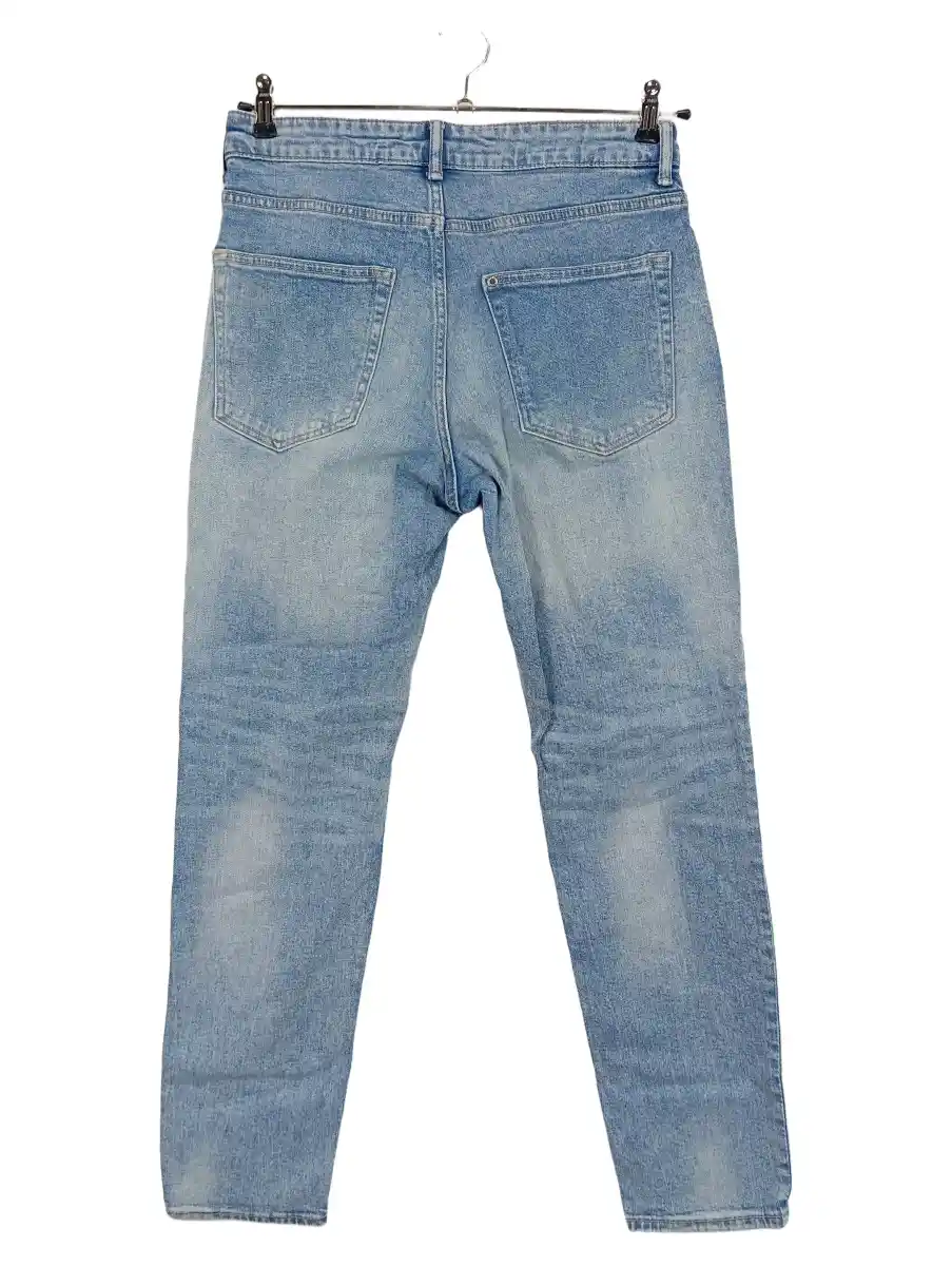 H&M Jeans Tapered Fit Bild 2