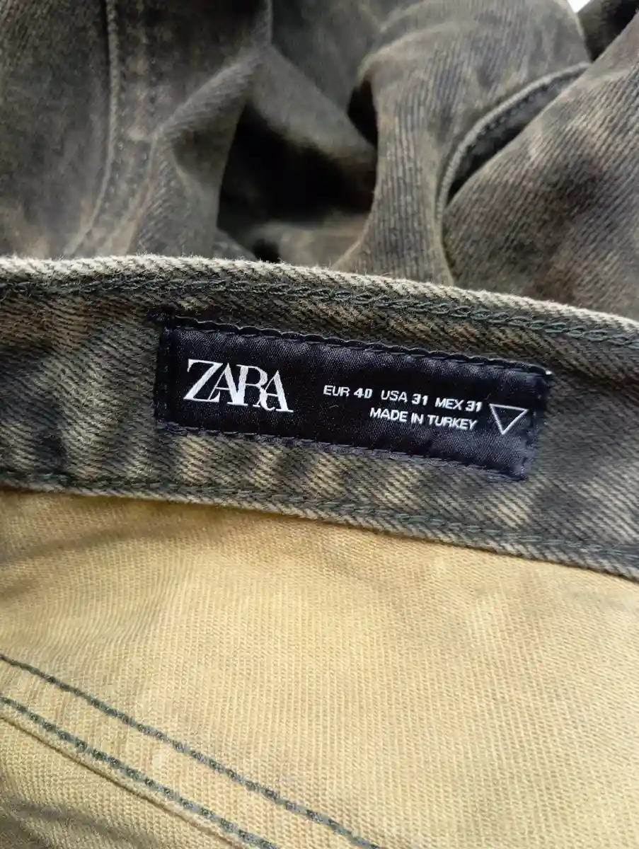 ZARA Jeans Wide Fit Bild 2