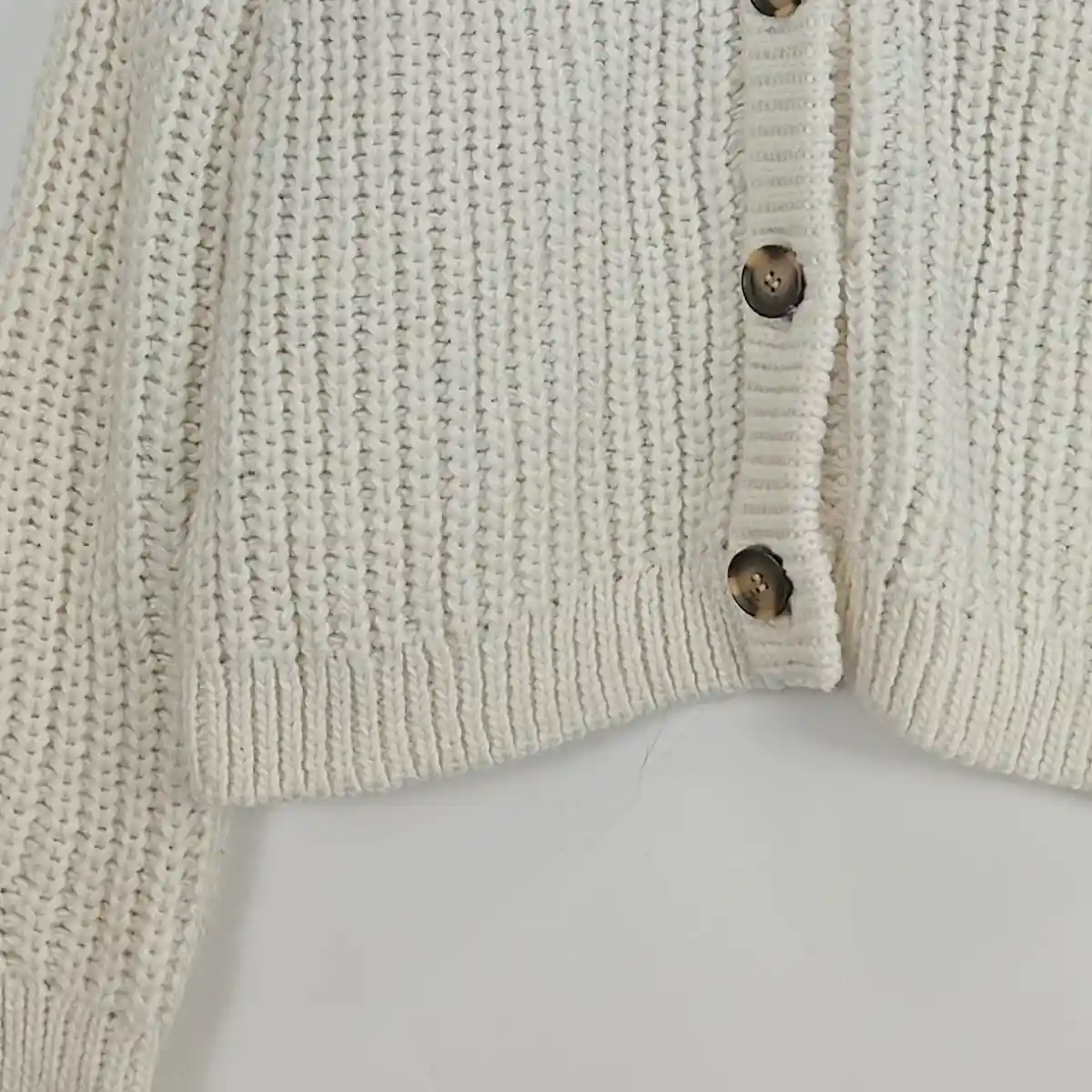 H&M Strickjacke Bild 4