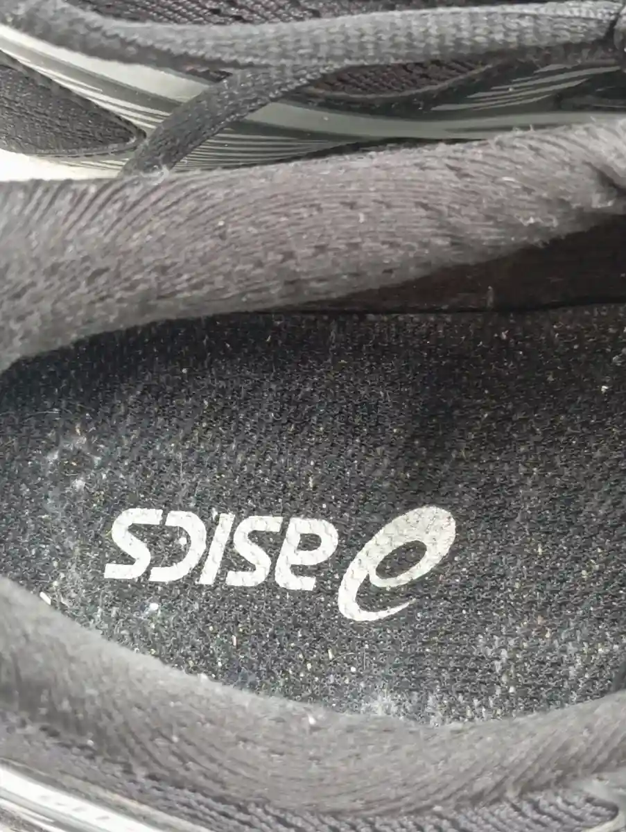 ASICS Sportschuhe Bild 3