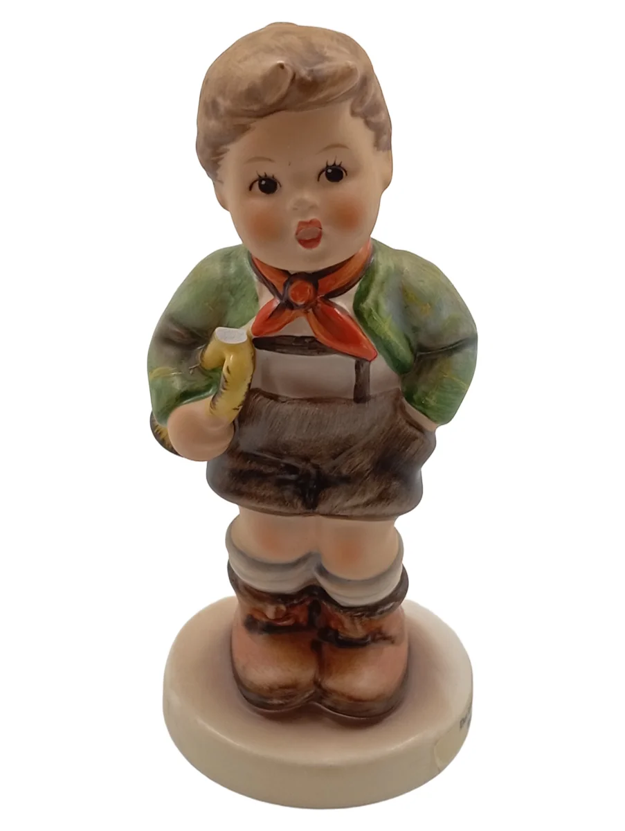 GOEBEL Porzellanfigur 11cm Junge mit Pfeife Mehrfarbig…
