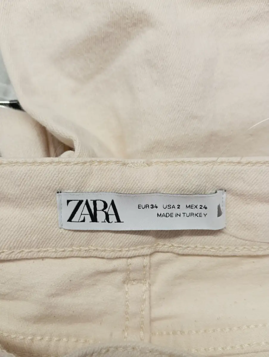 ZARA Jeans Bootcut Bild 2
