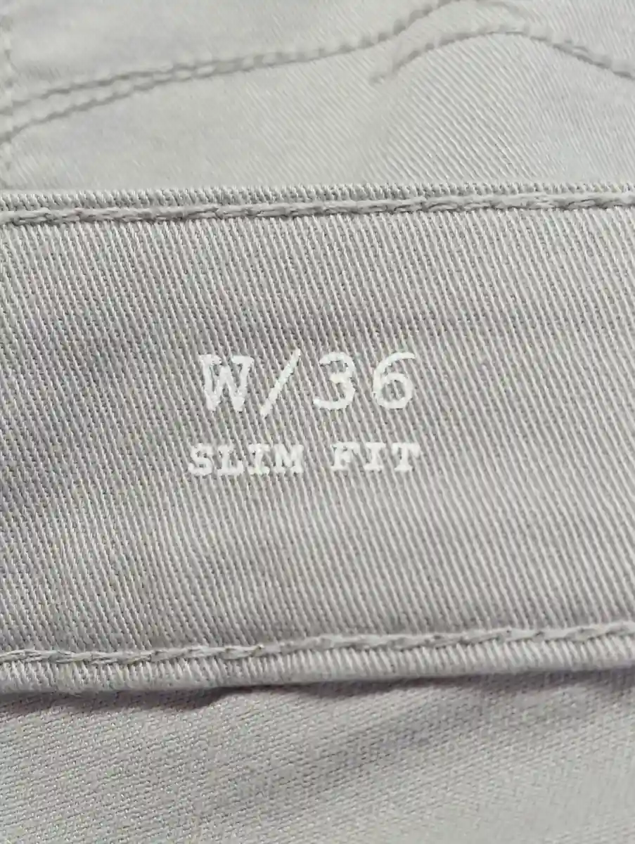 QS BY S.OLIVER Jeans Regular Fit Bild 4