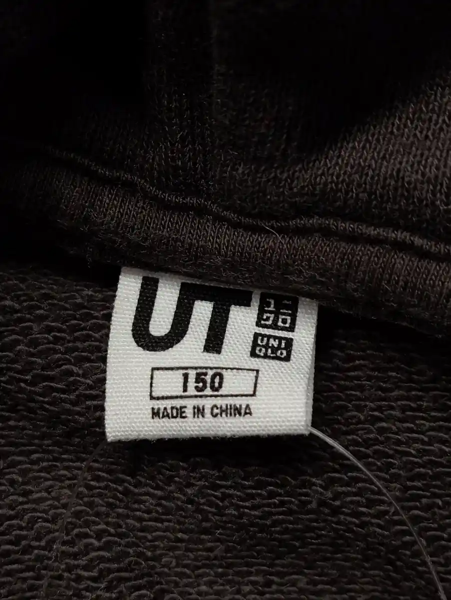 UNIQLO Kapuzenpullover Bild 2