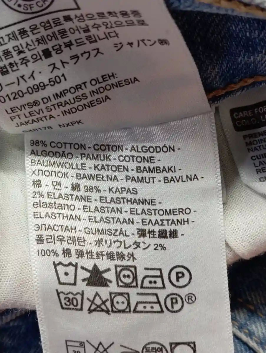 LEVI'S Jeans Shorts Bild 5
