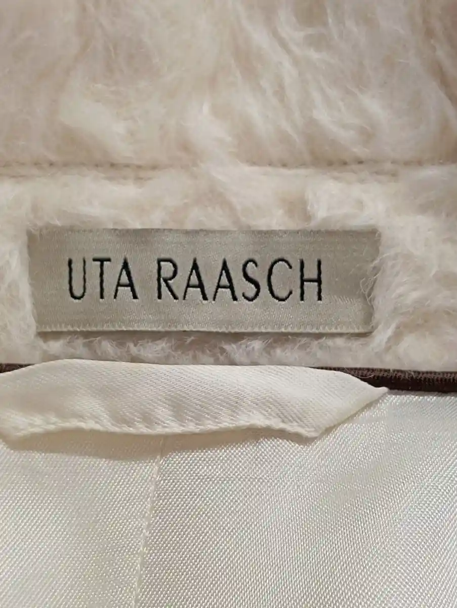 UTA RAASCH Felljacke Bild 3
