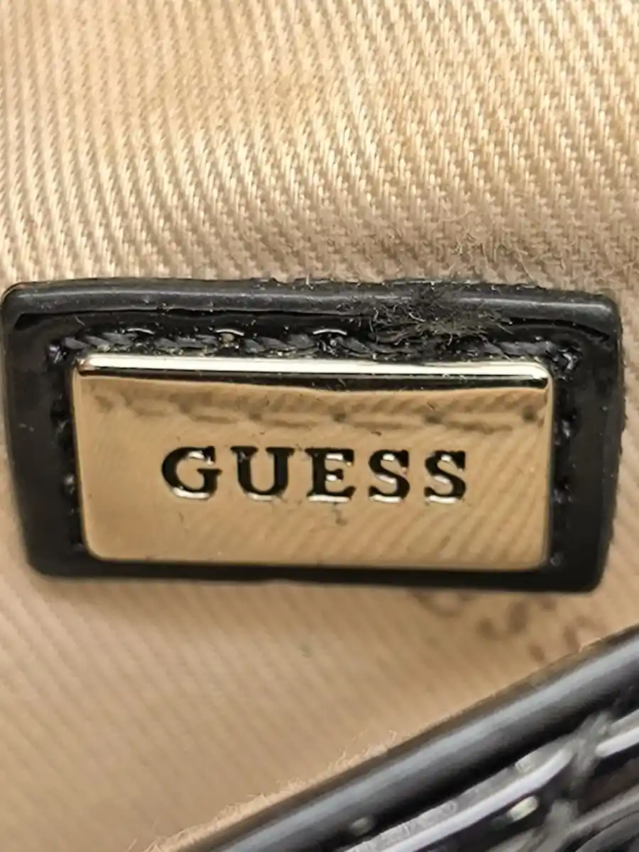 GUESS Gürteltasche Bild 5