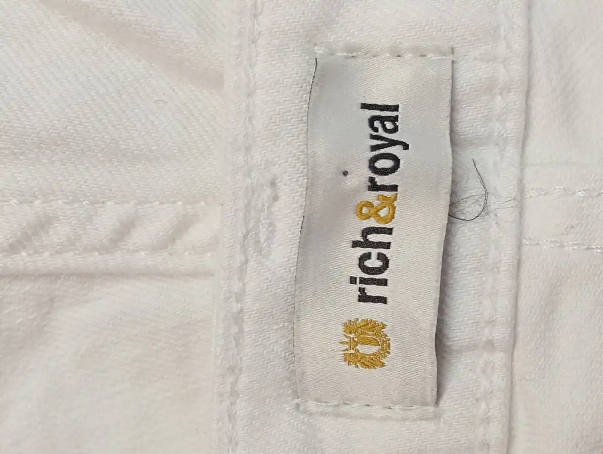 RICH & ROYAL Jeans Shorts Bild 3