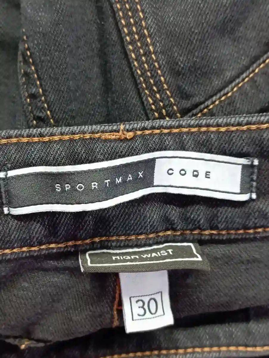 SPORTMAX CODE High Waist Jeans Bild 3