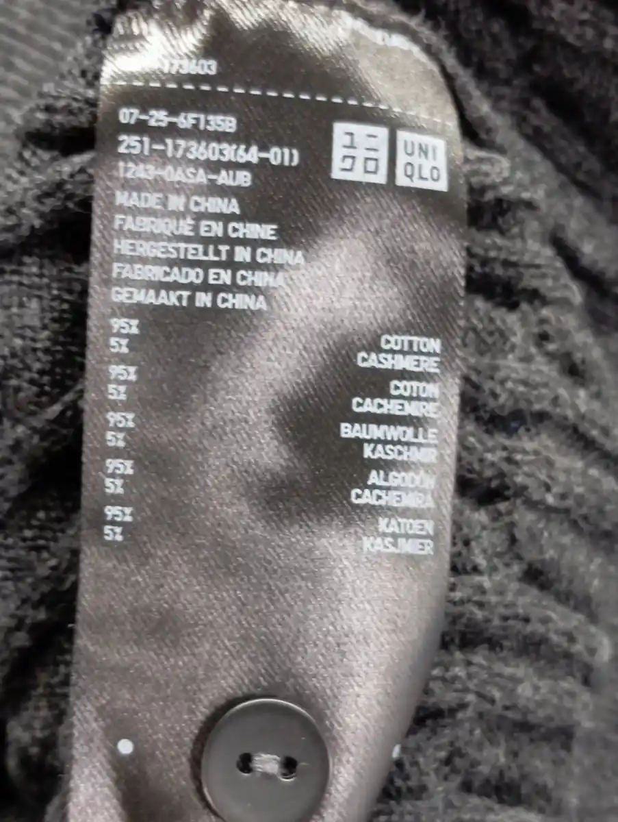 UNIQLO Strickjacke Bild 4