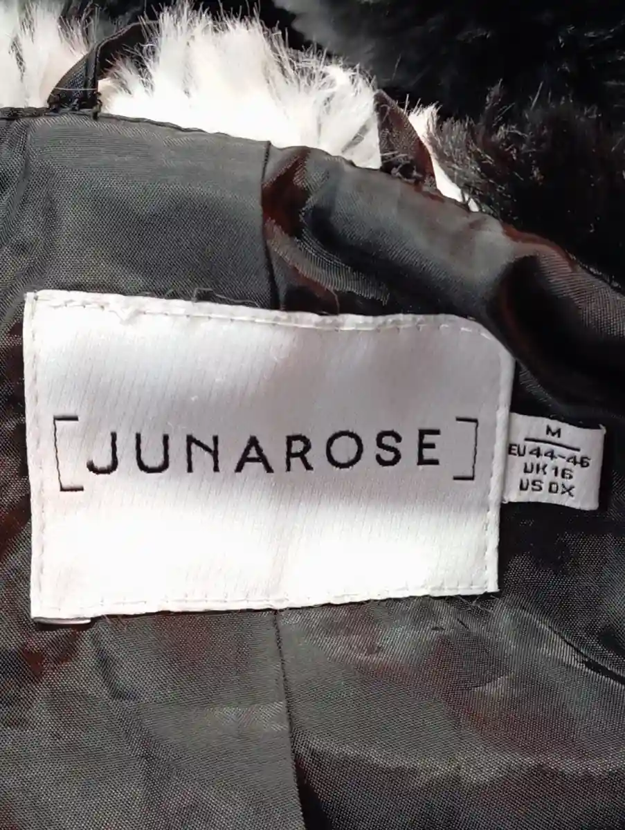 JUNAROSE Felljacke Bild 3