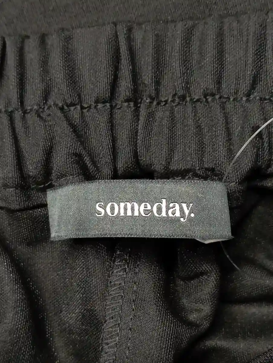 SOMEDAY Hosenrock Bild 3