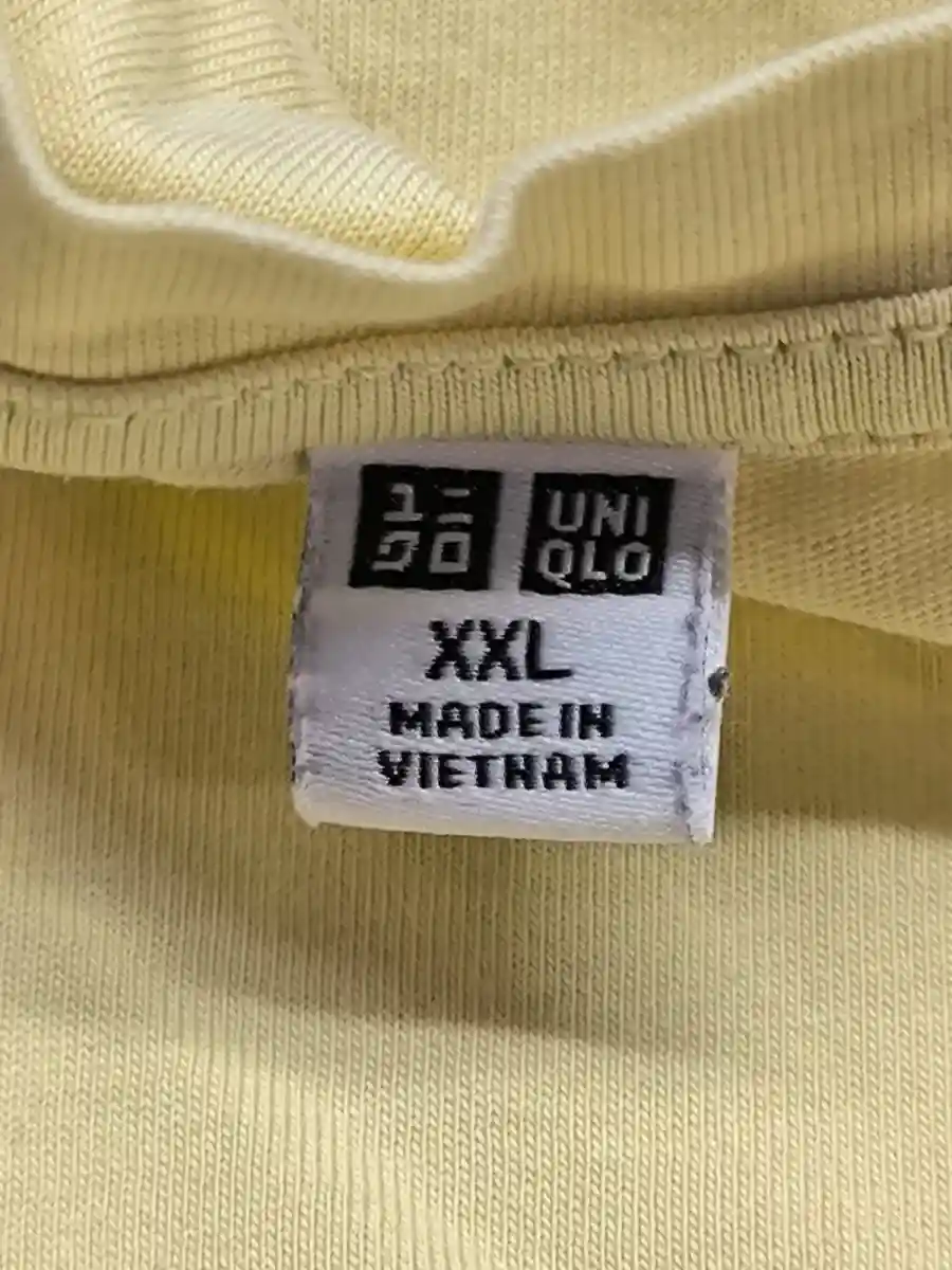 UNIQLO T-Shirt Bild 3