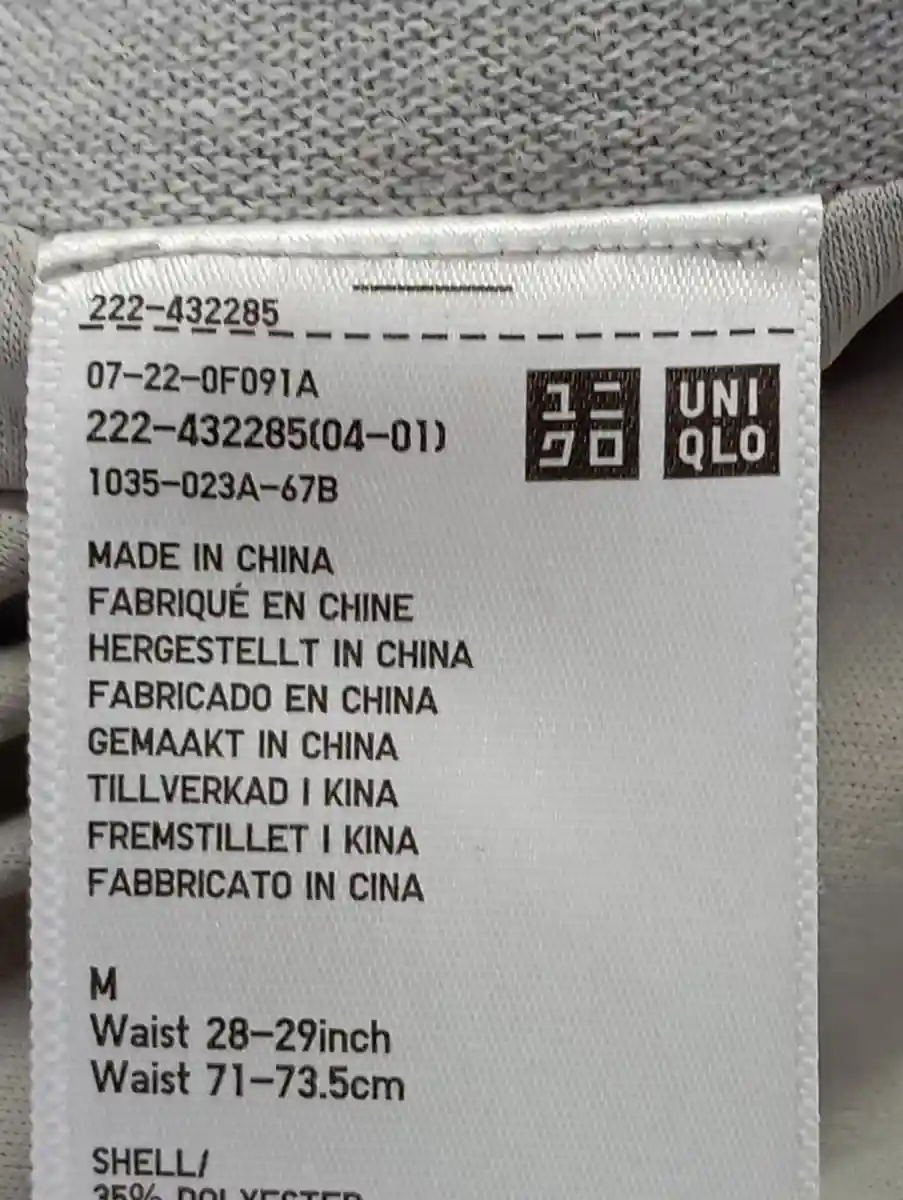 UNIQLO A-Linienrock Bild 3