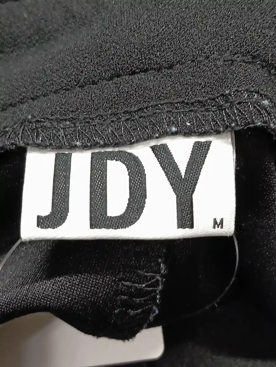 JDY Hosenrock Bild 3
