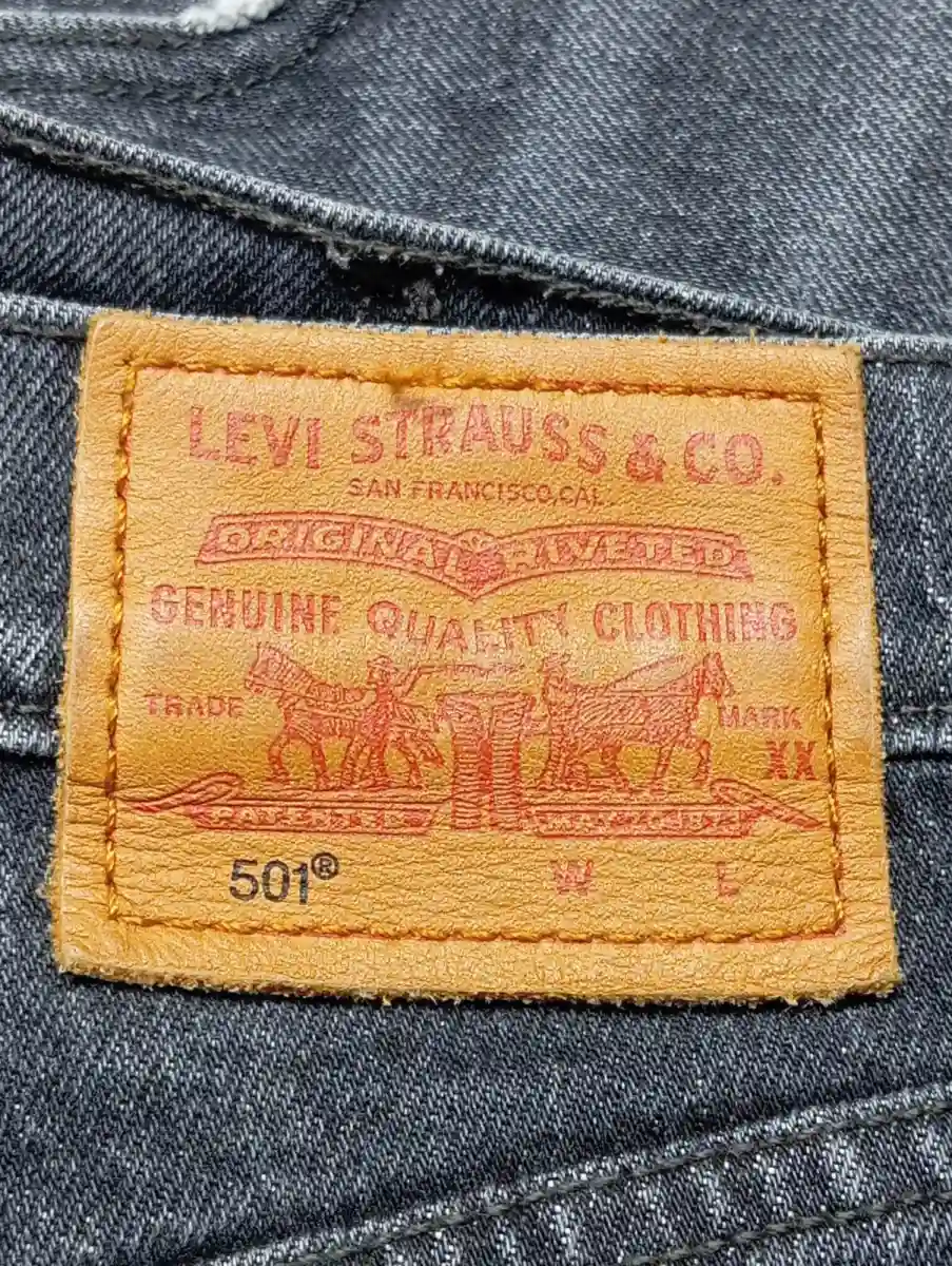 LEVI'S Jeans Shorts Bild 3