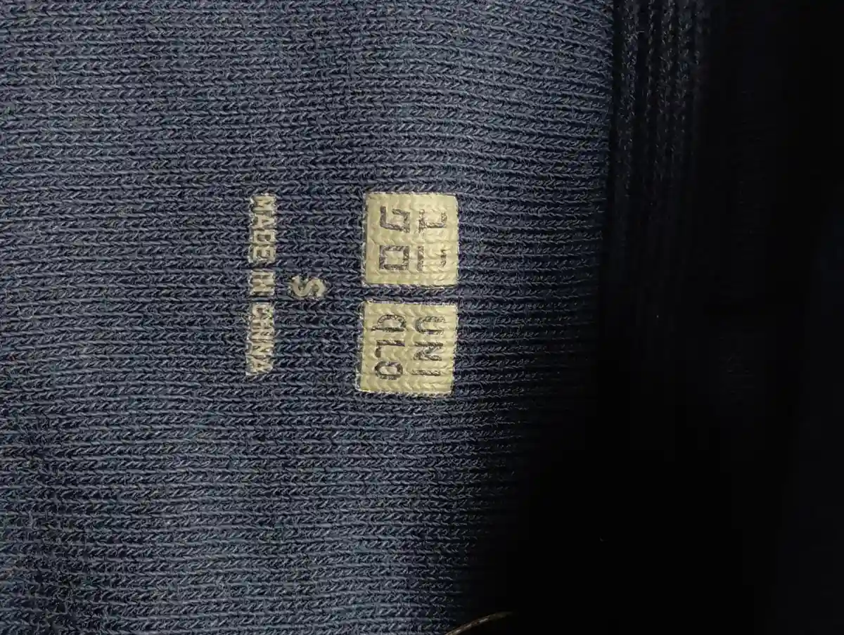 UNIQLO Kapuzenpullover Bild 3