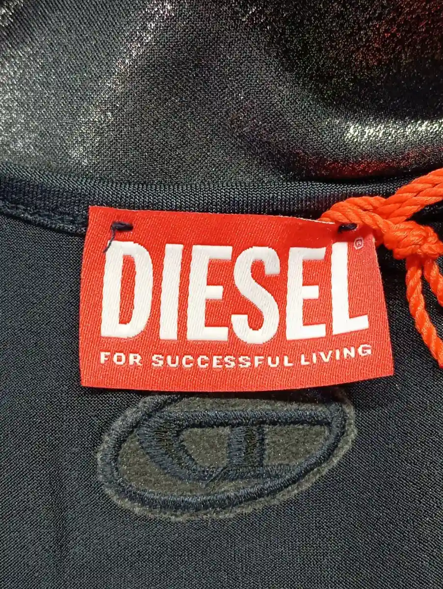 DIESEL Top Bild 3