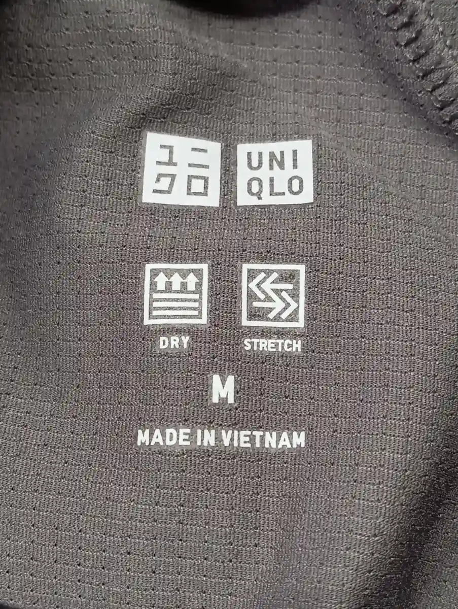 UNIQLO Stoffhose Bild 3