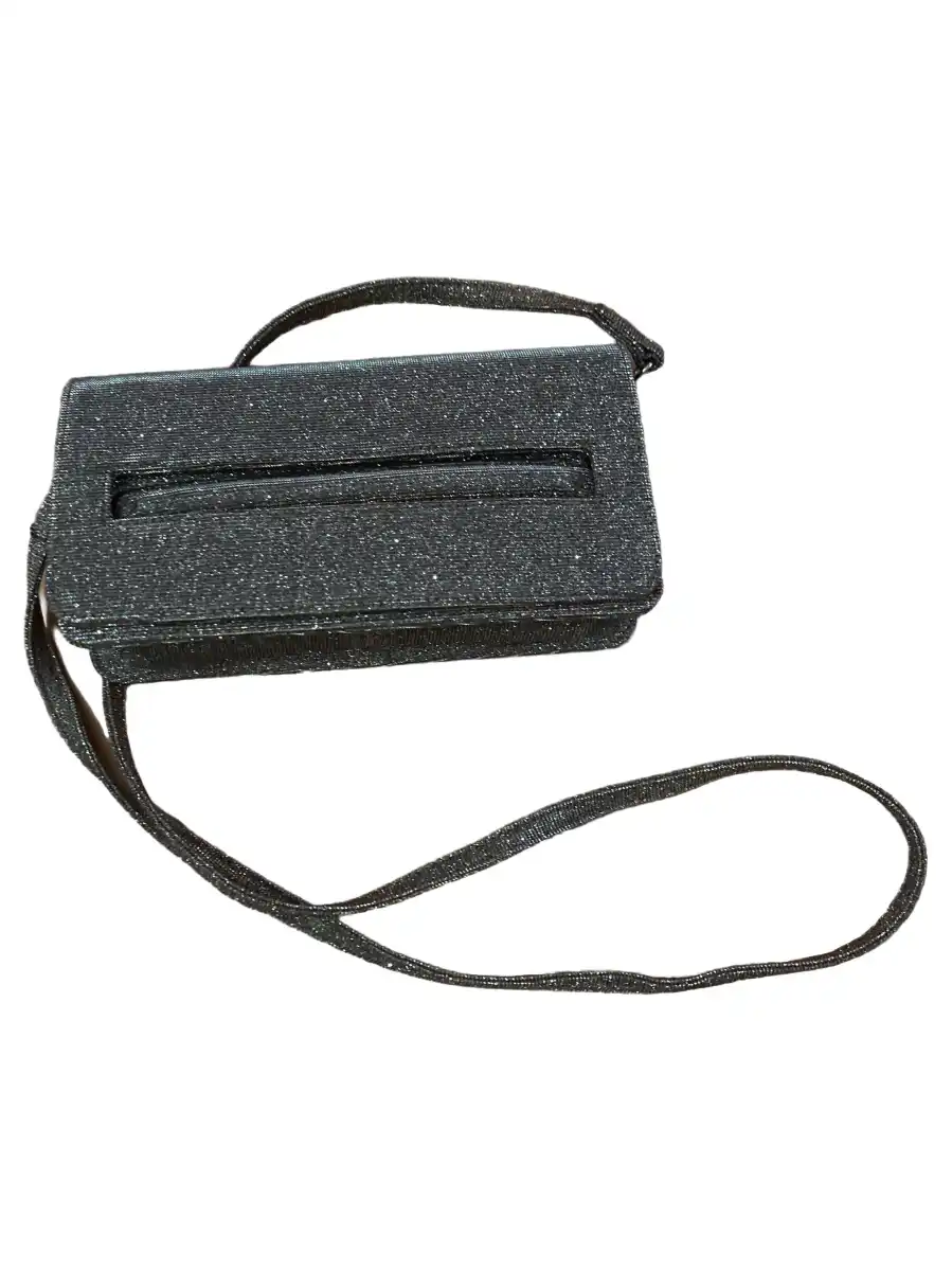 UNICA Clutch