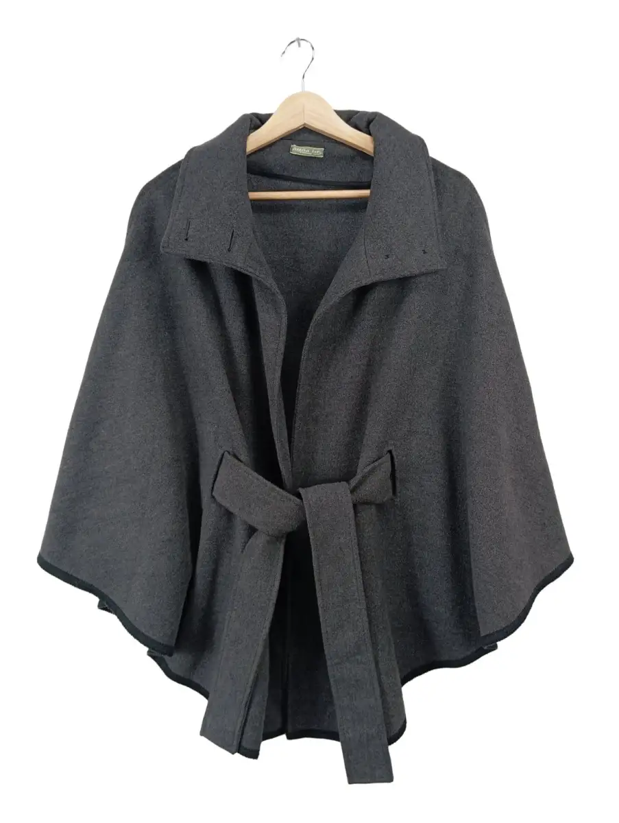 AUNA Cape Bild 1