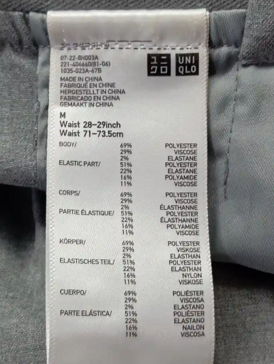 UNIQLO Stoffhose Bild 4