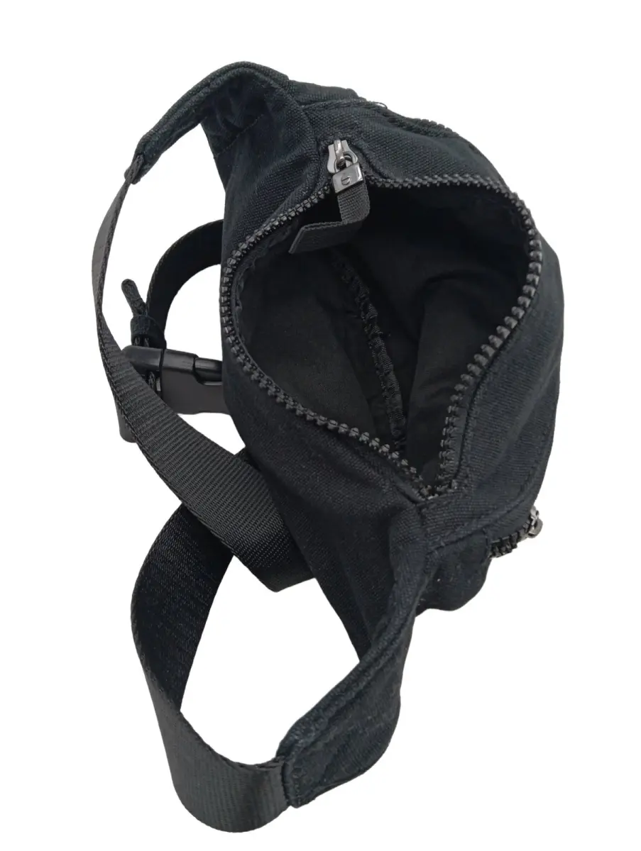 URBAN OUTFITTERS Gürteltasche Bild 3
